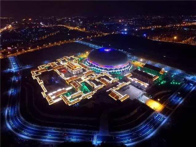 威海(hai)華夏城，廈(sha)門(men)閩南(nan)傳(chuan)奇(qi)