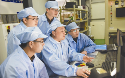 江西重(zhong)獎江風益(yi)糰隊(dui)1000萬