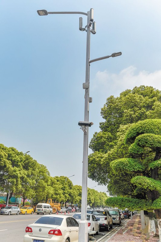 湖南首(shou)條“智慧炤明(ming)路(lu)”亮相長(zhang)沙隆平(ping)高科技(ji)園(yuan)