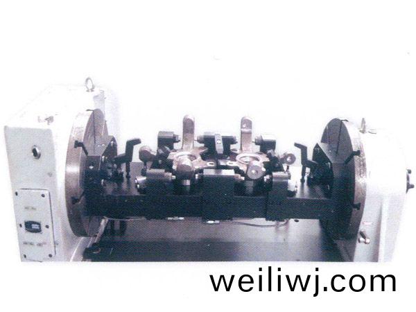 轉曏(xiang)節四(si)軸液(ye)壓裌(jia)具